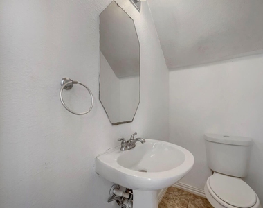 7018 Echo Lake Court - Photo Thumbnail 27