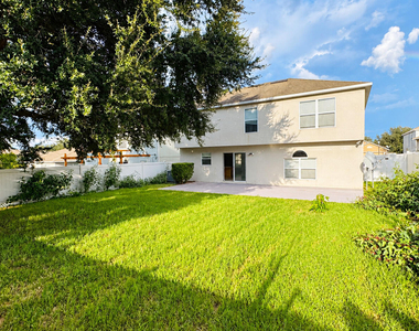 523 Stonewall Avenue - Photo Thumbnail 52