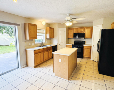 523 Stonewall Avenue - Photo Thumbnail 48