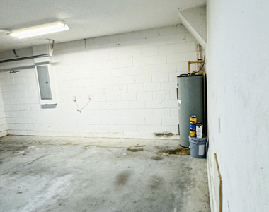 523 Stonewall Avenue - Photo Thumbnail 54