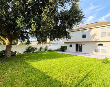 523 Stonewall Avenue - Photo Thumbnail 34