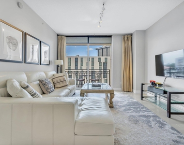 550 Okeechobee Boulevard - Photo Thumbnail 11