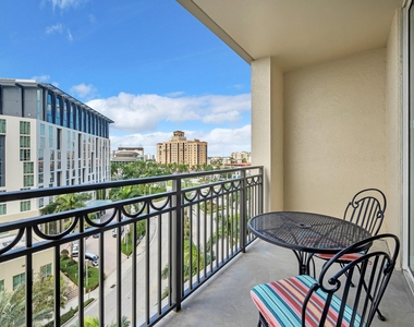 550 Okeechobee Boulevard - Photo Thumbnail 2