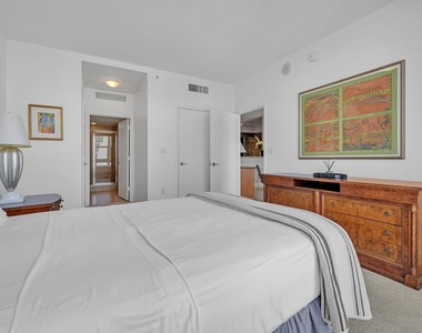 550 Okeechobee Boulevard - Photo Thumbnail 20