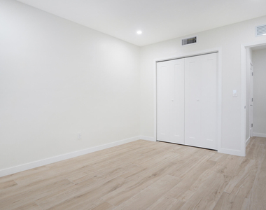 701 S Royal Poinciana Boulevard - Photo Thumbnail 42