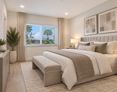701 S Royal Poinciana Boulevard - Photo Thumbnail 8
