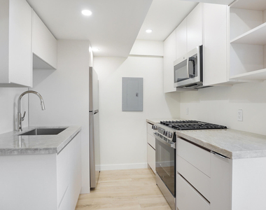 701 S Royal Poinciana Boulevard - Photo Thumbnail 19