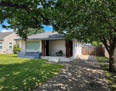 1931 Berkley Avenue - Photo Thumbnail 2