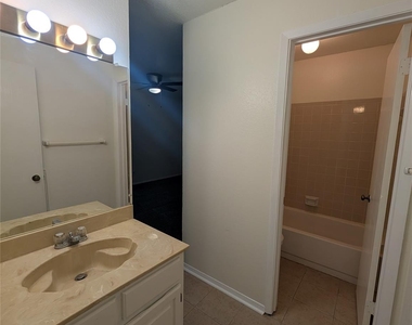 5981 Arapaho Road - Photo Thumbnail 17