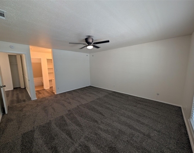 5981 Arapaho Road - Photo Thumbnail 11
