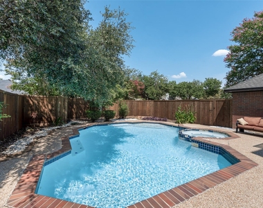 1909 Smith Drive - Photo Thumbnail 21