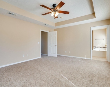 4036 Christopher Way - Photo Thumbnail 24