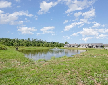 9453 Avery Lilac Lane - Photo Thumbnail 30