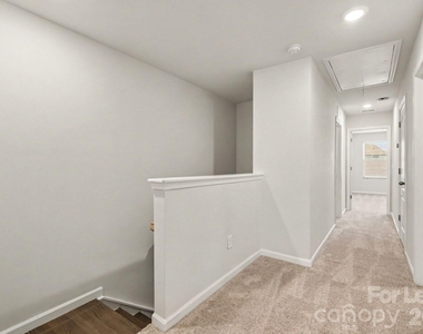 9453 Avery Lilac Lane - Photo Thumbnail 16