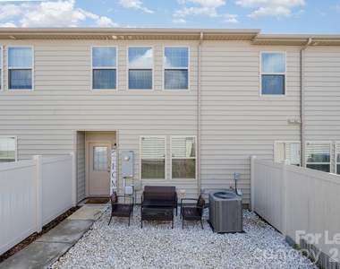9453 Avery Lilac Lane - Photo Thumbnail 27