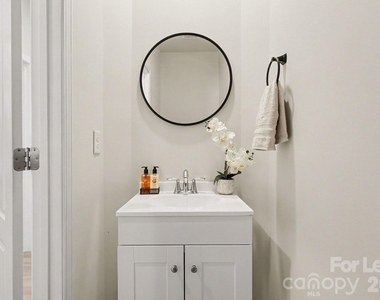 9453 Avery Lilac Lane - Photo Thumbnail 6