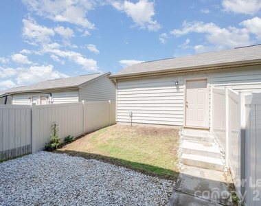 9453 Avery Lilac Lane - Photo Thumbnail 28