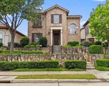 7011 Nueces Drive - Photo Thumbnail 32