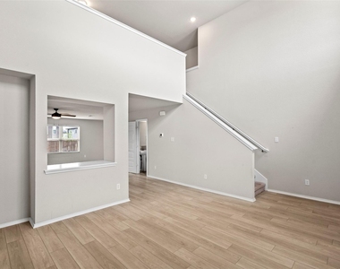 7904 Schooner Drive - Photo Thumbnail 3