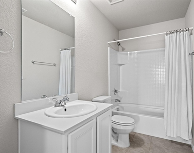 7904 Schooner Drive - Photo Thumbnail 18
