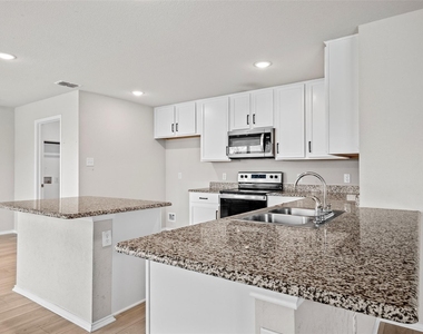7904 Schooner Drive - Photo Thumbnail 8