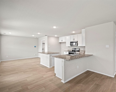 7904 Schooner Drive - Photo Thumbnail 7