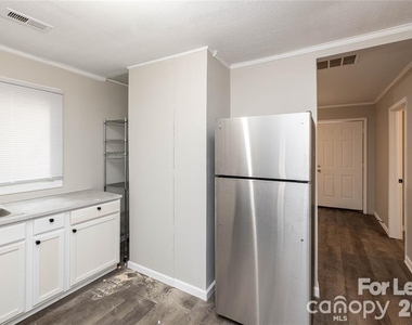 629 Colston Street - Photo Thumbnail 16