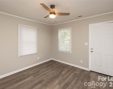629 Colston Street - Photo Thumbnail 6