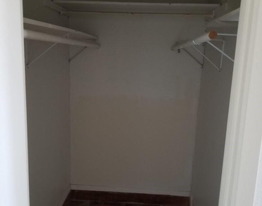 3261 Santiago Drive - Photo Thumbnail 18