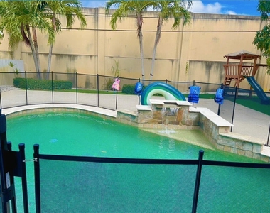 1474 Cochran Drive - Photo Thumbnail 11