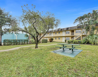 5186 Ne 6th Avenue - Photo Thumbnail 22