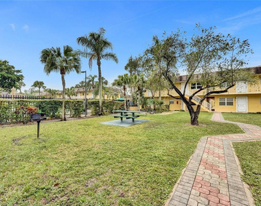 5186 Ne 6th Avenue - Photo Thumbnail 23