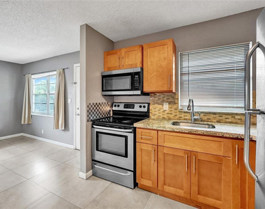 5186 Ne 6th Avenue - Photo Thumbnail 6