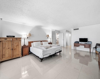 3546 S Ocean Boulevard - Photo Thumbnail 16