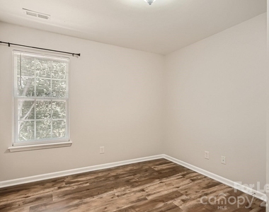 11342 Astoria Drive - Photo Thumbnail 20