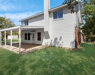 408 Centennial Place - Photo Thumbnail 33