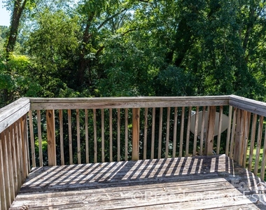 215 N Anderson Street - Photo Thumbnail 10