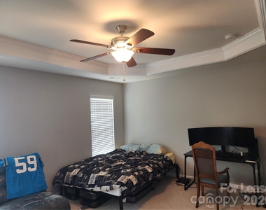 6542 Portland Rose Lane - Photo Thumbnail 11