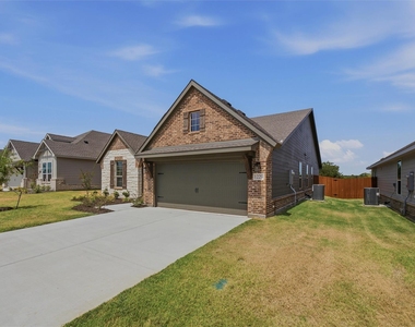 1229 Sabine River Lane - Photo Thumbnail 2