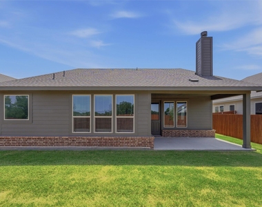 1229 Sabine River Lane - Photo Thumbnail 31