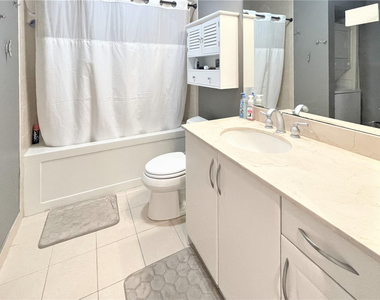 511 Lucerne Avenue - Photo Thumbnail 5