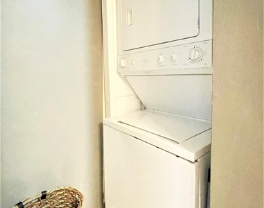 511 Lucerne Avenue - Photo Thumbnail 11