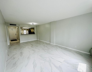 1333 E Hallandale Beach Boulevard - Photo Thumbnail 31