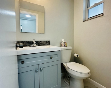 1333 E Hallandale Beach Boulevard - Photo Thumbnail 5