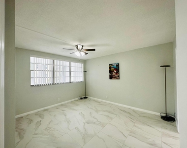 1333 E Hallandale Beach Boulevard - Photo Thumbnail 13