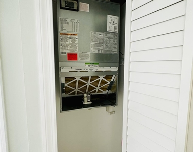 1333 E Hallandale Beach Boulevard - Photo Thumbnail 30