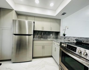 1333 E Hallandale Beach Boulevard - Photo Thumbnail 8