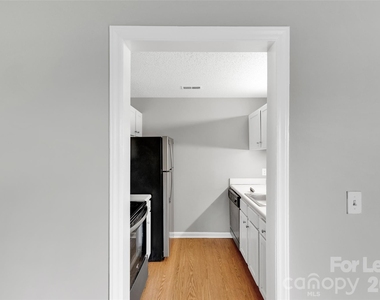 9531 University Terrace Drive - Photo Thumbnail 3