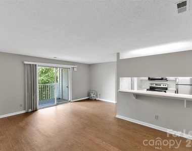 9531 University Terrace Drive - Photo Thumbnail 4