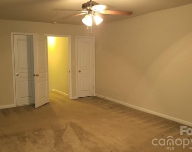 19637 Denae Lynn Drive - Photo Thumbnail 8